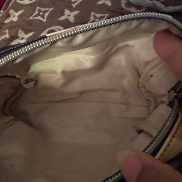 New York & Company Navy Floral Cosmetic Bag with Gold Details - Picture 7 of 11